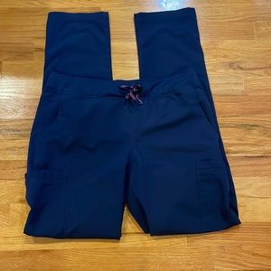 Med Couture Scrub pant size medium